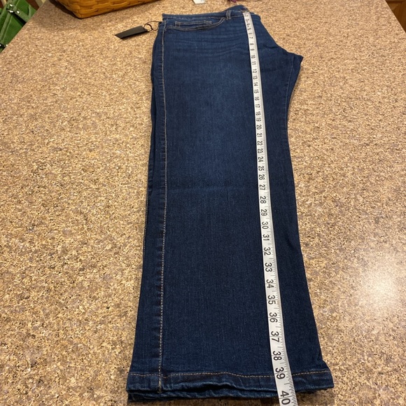 NWT Joe’s Jeans The Brixton Straight + Narrow Size 34 - Picture 10 of 16